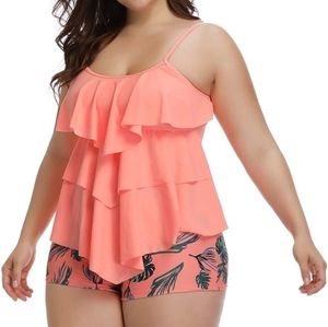 NWOT... Plus size floral print Tankini